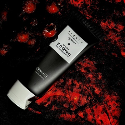 JIGOTT BB krém – bőrtökéletesítő és fényvédő arckrém SPF50+